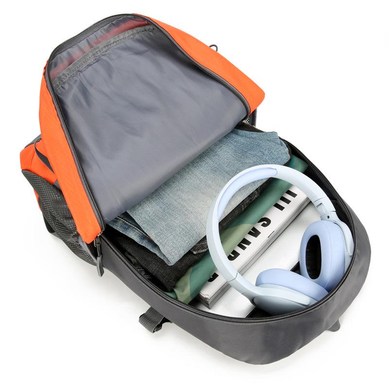 Large Capacity Lightweight Hiking & Mountaineering Backpack for Outdoor & Fitness Travel