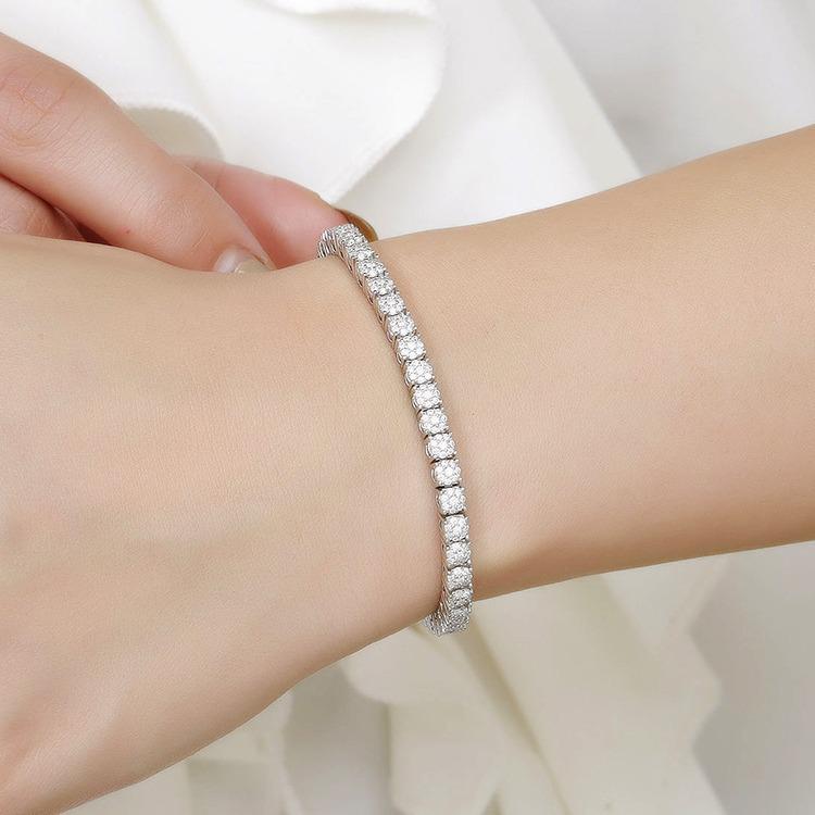 Women's Zircon Tennis Bracelet - Single Row, Full Diamond Claw Chain