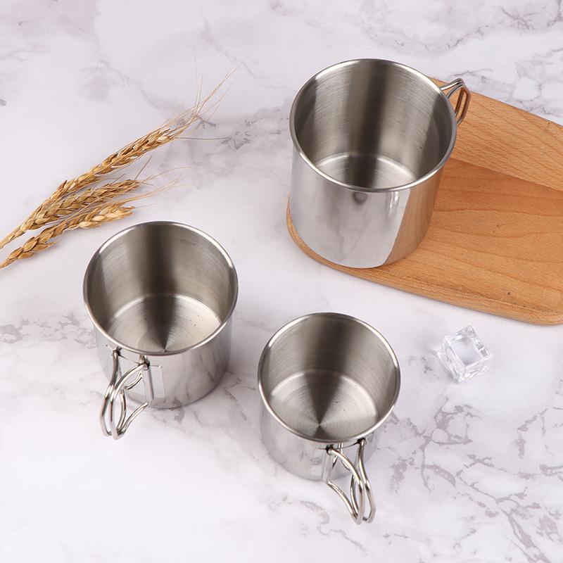 304 Rostfritt Stål Hopfällbart Handtag Campingmugg Bärbar Vikbar Mug för Vandring, Ryggsäcksvandring och Utomhus Överlevnadsutrustning