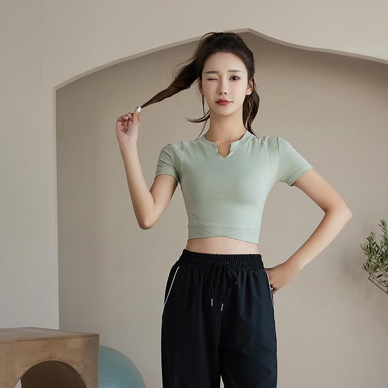 V-Neck Quick Dry Slimming Yoga T-Shirt - Women s Short Sleeve Summer Fitness Top маленький