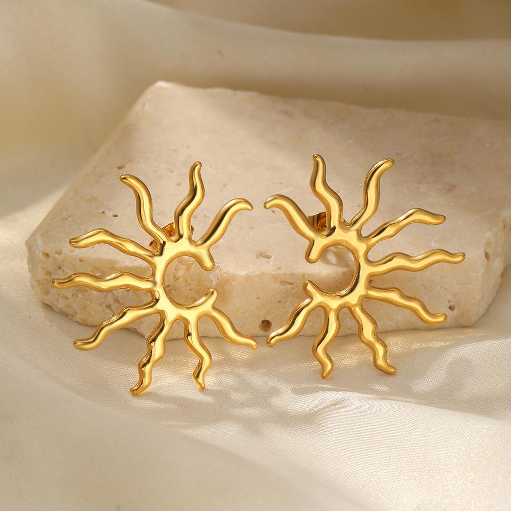 Stainless Steel Earrings Beautifully Unique and Individual Designs Blazing Sun Sculpted Earrings For Women Zircon Daily Wear