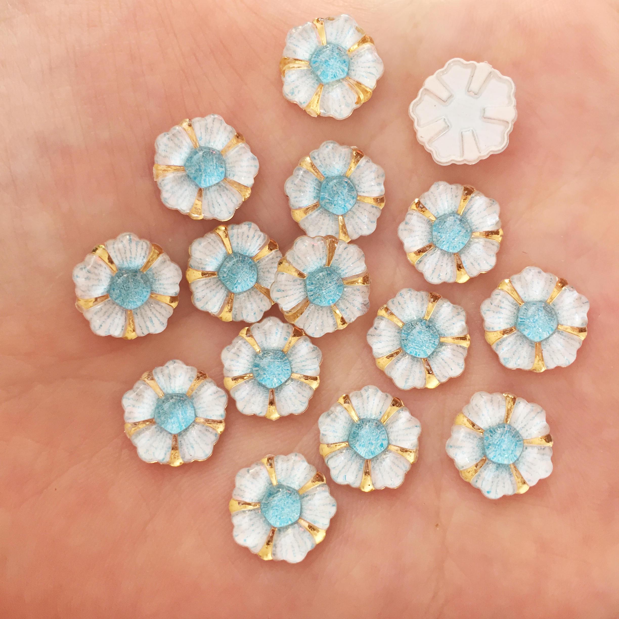 

Яркие красивые бусины цветочки для поделок 12mm