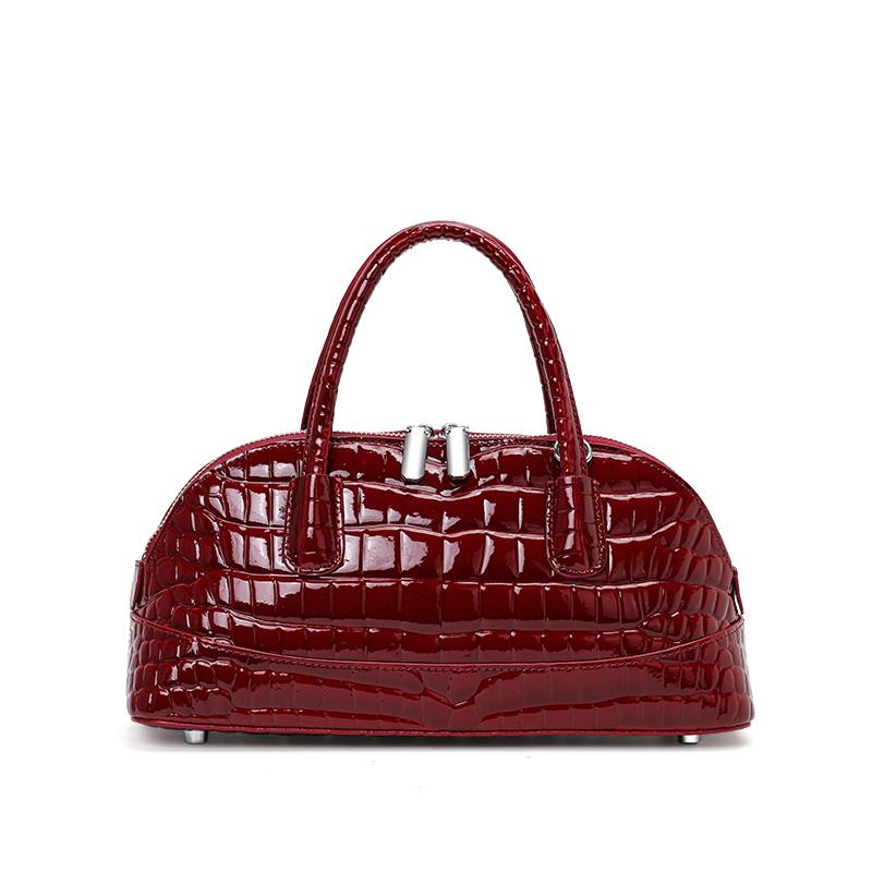 Genuine cowhide leather women's handbag with crocodile pattern, suitable for single shoulder, crossbody, bowling style, shiny fi