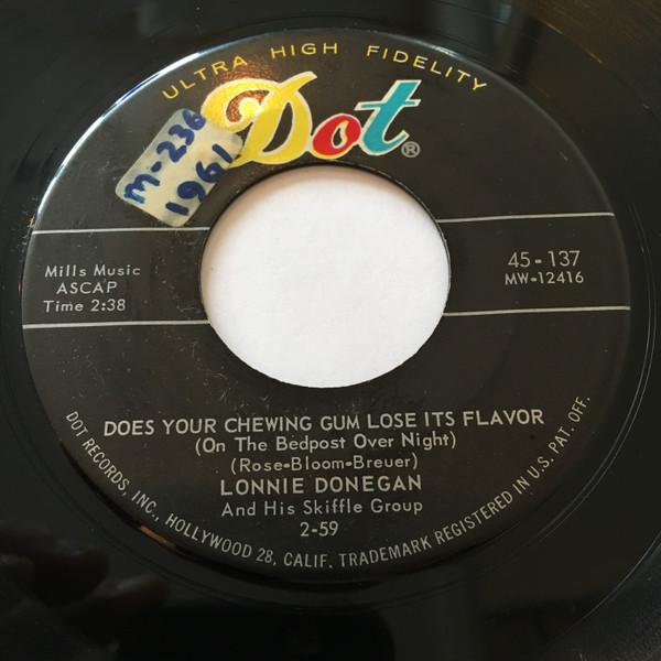 

7inch Record LONNIE DONEGANS SKIFFLE GROUP Does Your Chewing Gum Lose Its Flav 45137 Dot Records 1959 US Jazz Used