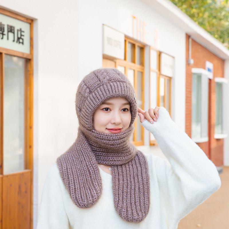 Winter Women's Wool Hat Skiing Hat Scarf Integrated Hand-woven Thickened Without Lining Thermal Ear Protection