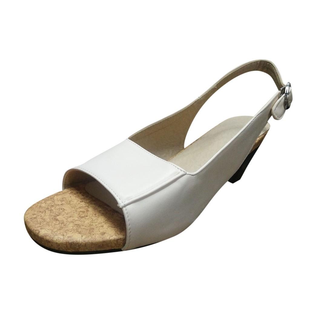 

Сандалии для женщин. Удобные сандалии с ремешками на низком массивном каблуке. Повседневная обувь с открытым носком и ажурными ремешками. 40 белый