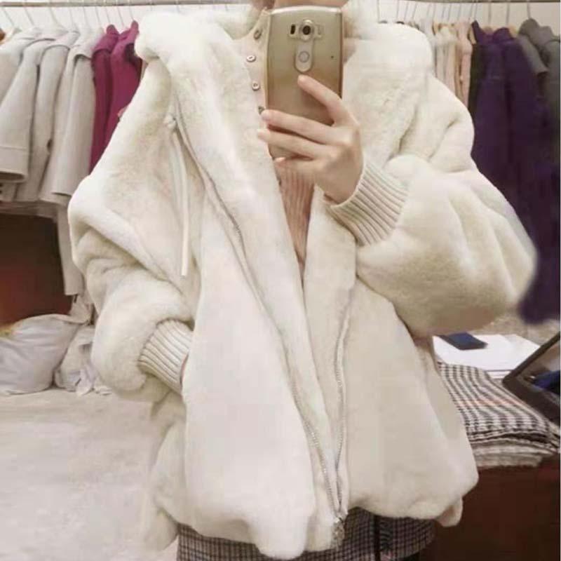 Veste Femme Mode Chaude Fausse Fourrure à Capuche Ample Mignonne Manteau en Peluche Longueur Moyenne Coupe Ample Manteau d'Extérieur Automne Hiver