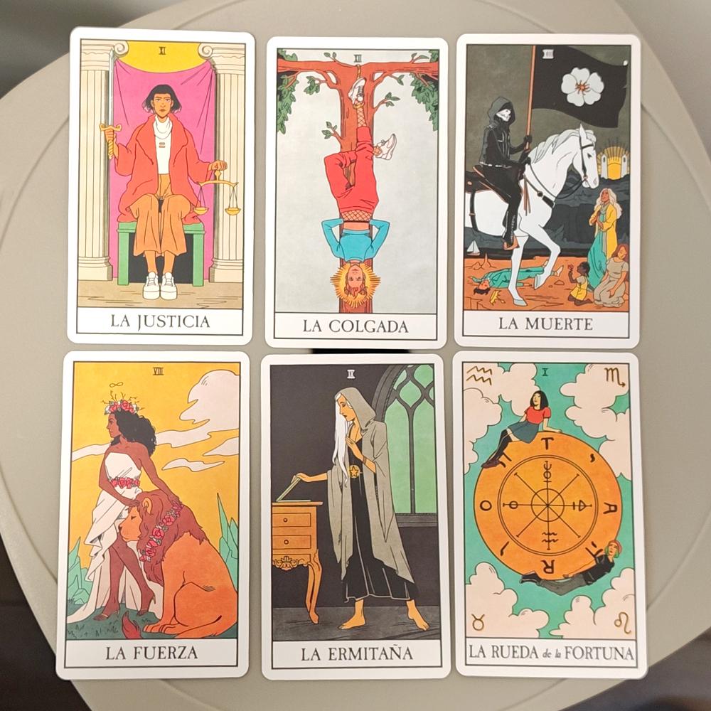 Modern Witch Tarot Deck In Spanish Language 10.3*6cm 78 Pcs Tarot Cards Combine with Diverse Bodies, Up-to-the-minute Fashion