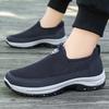 Summer Men's Fly-knit Mesh Slip-on Casual Shoes, Breathable Soft Sole, Anti-slip Thick Sole Walking Shoes for Middle-aged and Elderly Fathers.