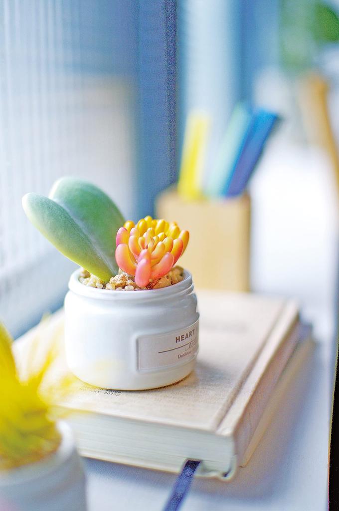 Kishima Eclear Deodorizing Artificial D7 H13 Green, Green, Size Approx. W18.5 KH-61188