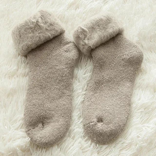 Super Soft Fleece Winter Warm Socks for Women Solid Winter Warm Thicken Coral Plush Socks Thermal Snow Home Sleep Floor Socks