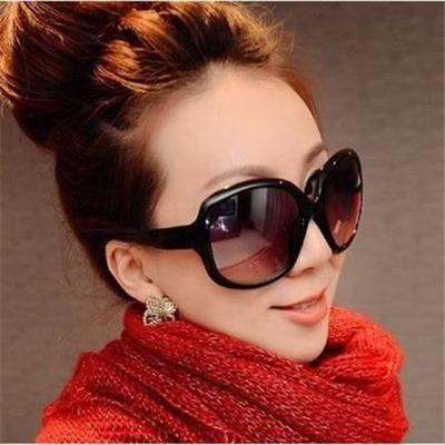 New Luxury Unisex Sunglasses For Women Uv400 Oval Frame Vintage Outdoor Eyewear Square Oversized Glasses For Women & Men