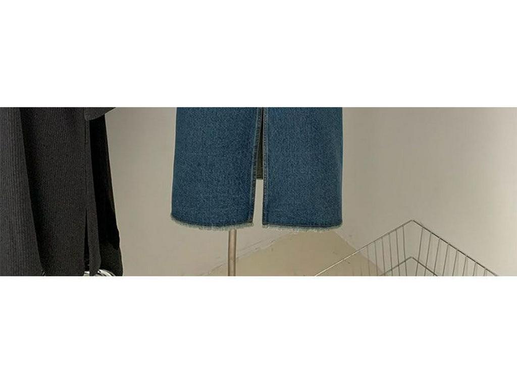 Women's Retro Frayed Denim Suit: Short Jacket & Slit Midi Skirt Two-Piece Set for Spring/Autumn
