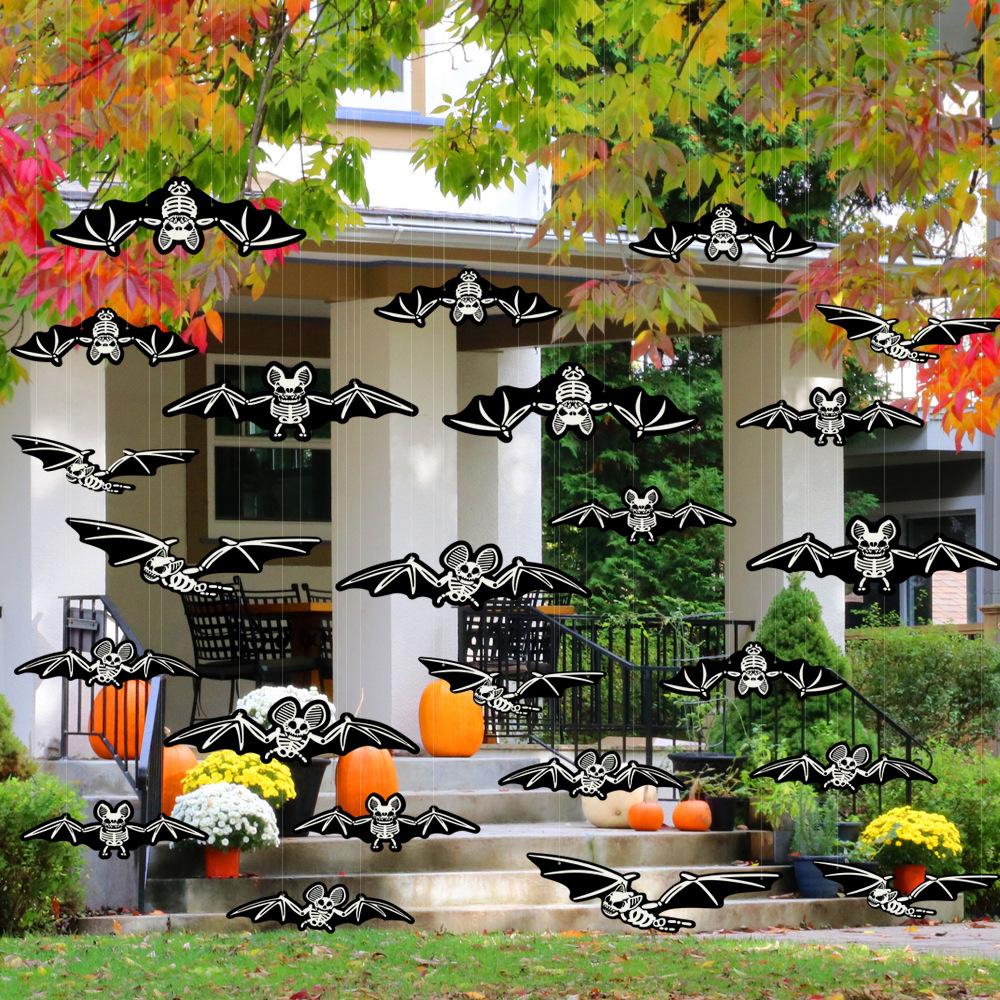 Glow-in-the-Dark Bat Ornament Halloween Glowing Bat-Shaped Pendant Holiday Outdoor Fluorescent Decoration