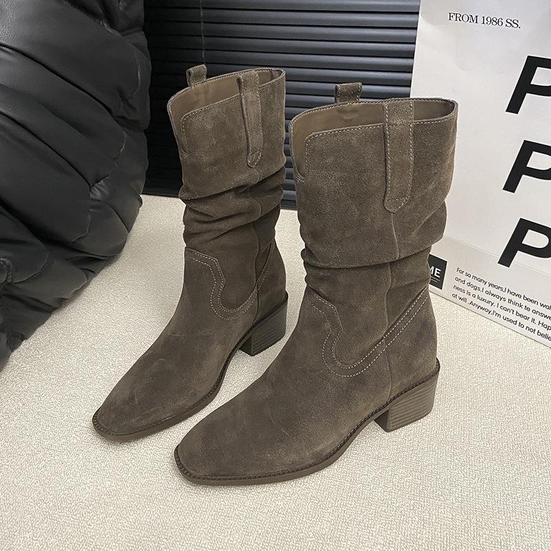 

New height increase of 8cm in autumn and winter~ Korean round head V mouth thick heel thin pile short boots Martin boots women 40 темно-коричневого