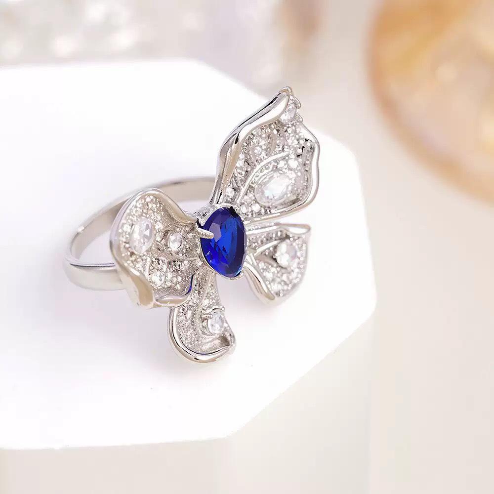 Blue Gem Flower Ring: Women's Handmade Zircon Flower Design, Light Luxury High-End Open Ring Jewelry