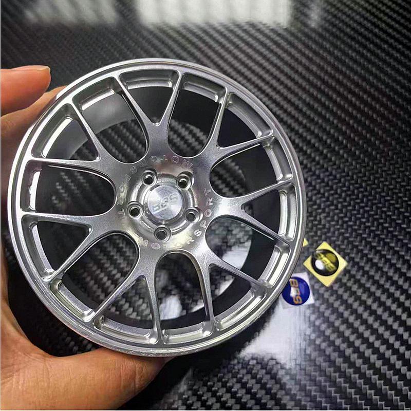 Metal Mini Road Wheel Rim, RAYs Aluminum Alloy Forged Refitting Wheel Model Modified Ornaments Desktop Display
