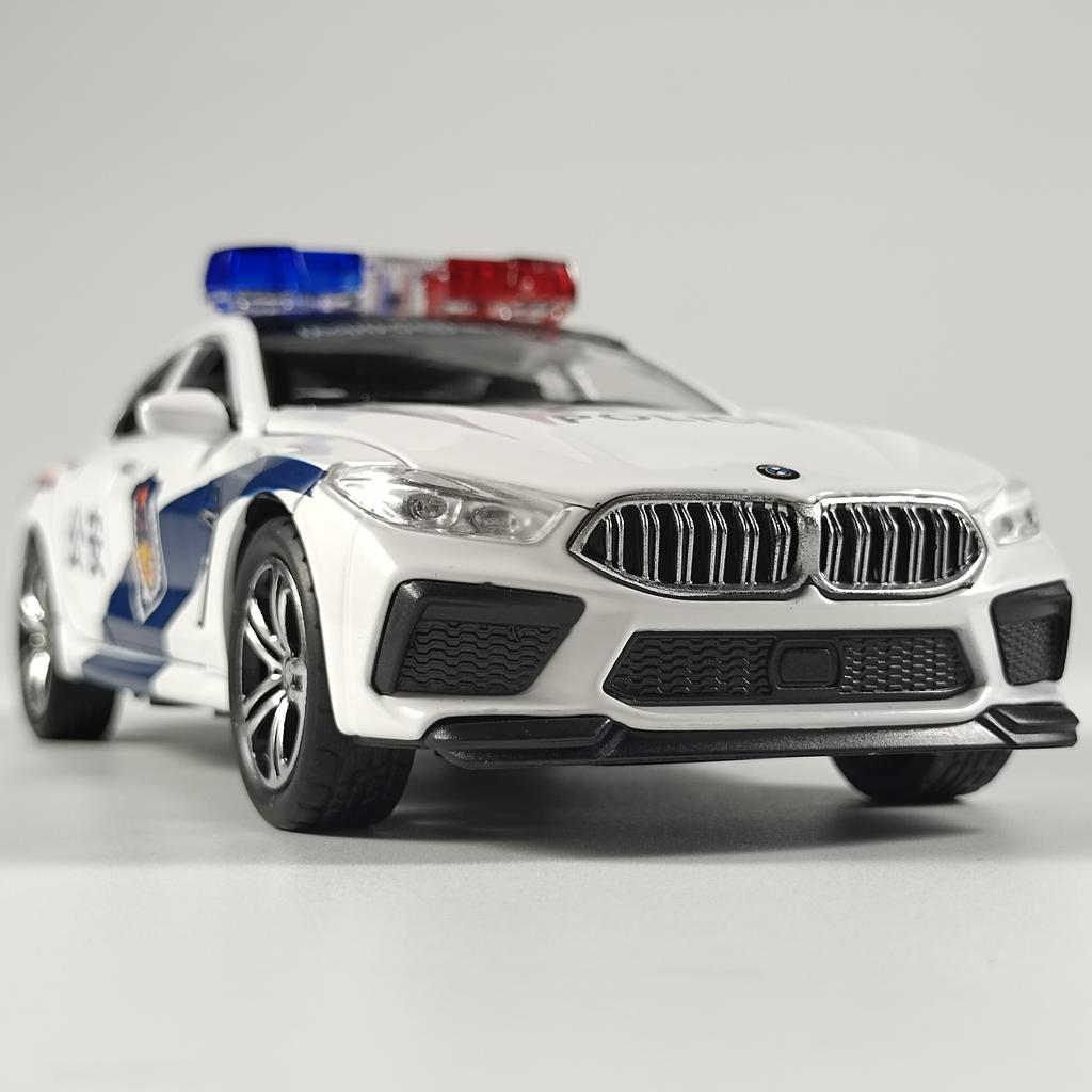 1:32 BMW M8 Police Alloy Car Diecast Model Children Vehicle Model Toy Display Collection Ornament Decoration Gift For Childrens