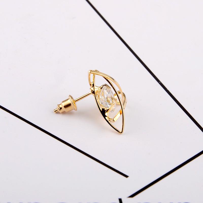 Fashion Women Imitation Diamond Earring Hollow Out Triangle Zircons Ear Studs Weeding Party Jewelry