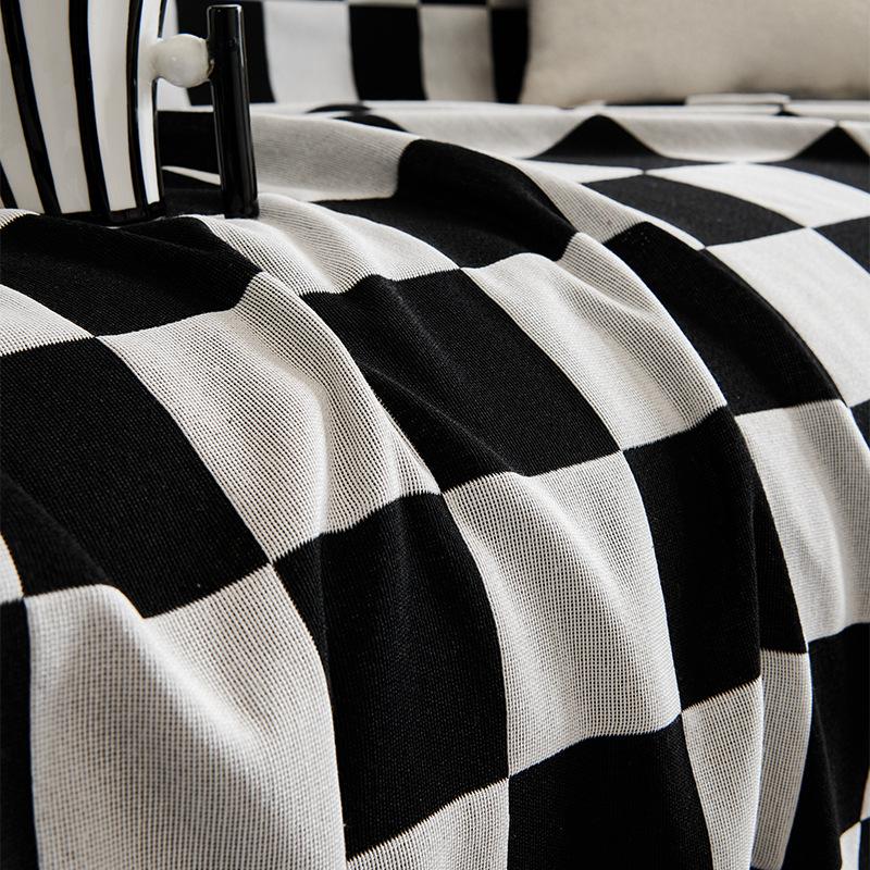 Retro Checkerboard Couch Towel Blanket Universal for All Seasons Tassel Two Side Sofa Towel Outdoor Camp Beach Towels Sofa Chair