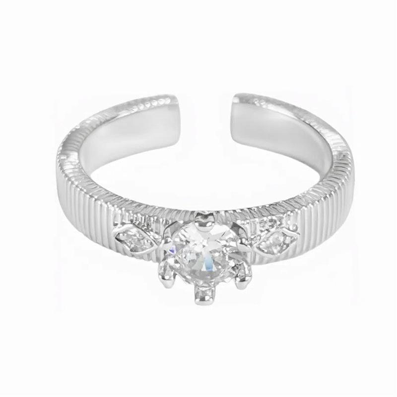 Exquisite Light Luxury Niche High-End Single Diamond Brushed Opening Ring Women'S Fashion Super Flash Diamond Ring