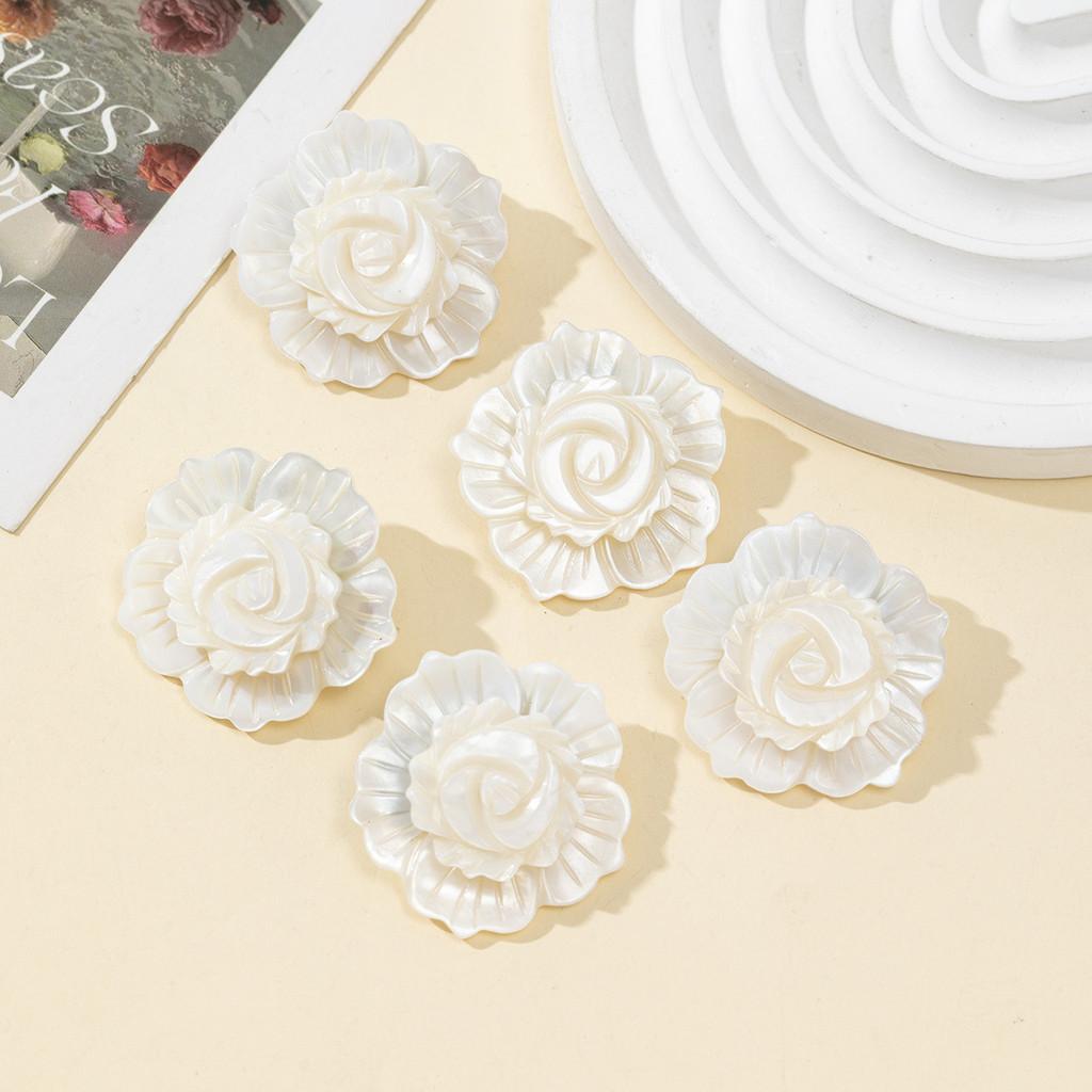 Shell Flower Brooch Pin Jewelry With Double Layer Design For Women And Men