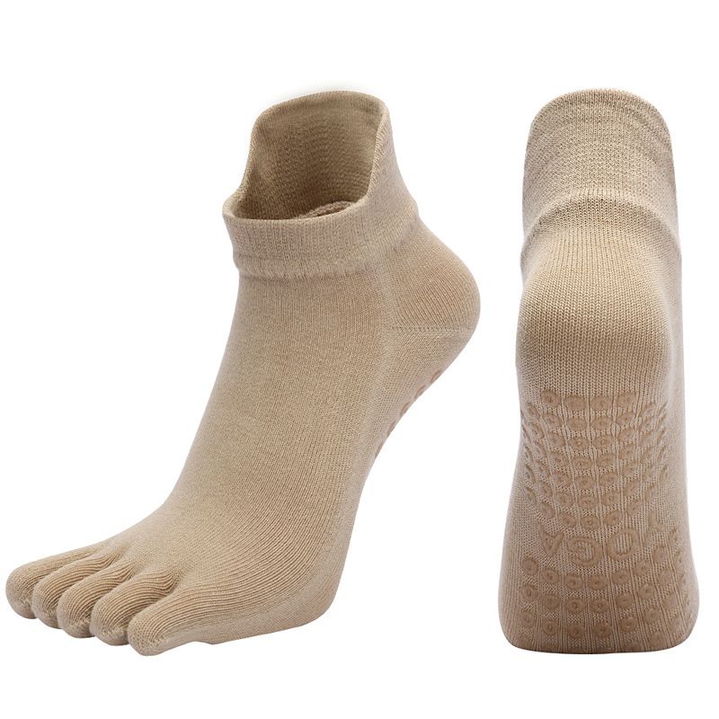 

[Source Supply] Combed Cotton All-Inclusive Toe Socks Dispensing Dance Yoga Socks Pilates Sports Workout Socks Beige heel [35-42] yards