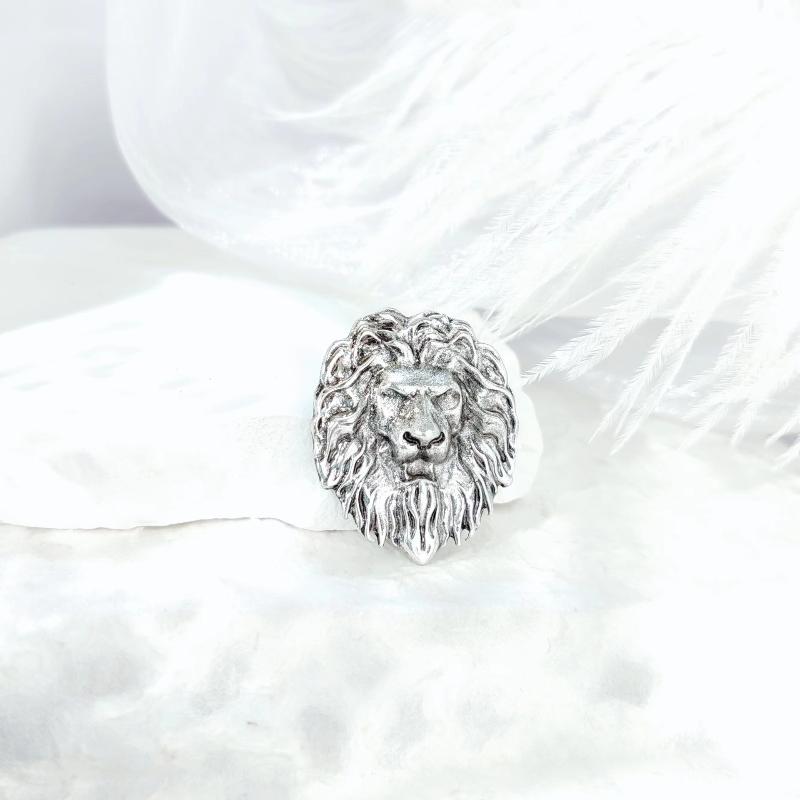 

Animal Wolf Head Brooch For Men Women Stainless Steel Punk Lapel Pins Suit Collar Badges On Backpack Jewelry A1