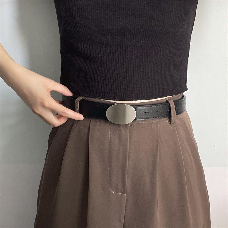 Stylish Smooth Buckle Black Pu Belt For Men And Women With Versatile Design For Casual Wear
