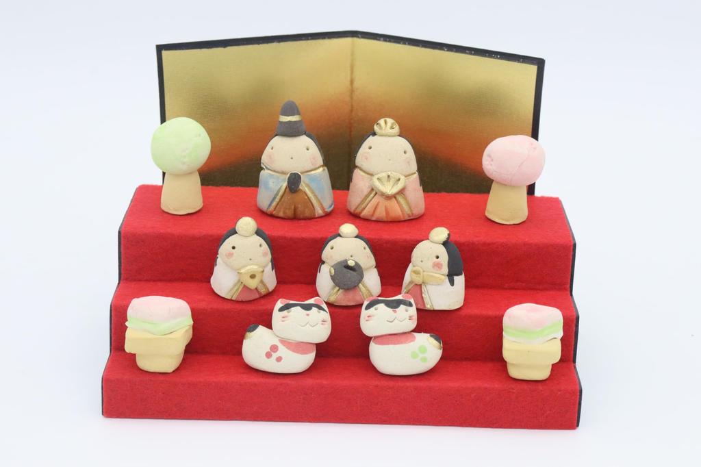 Craftsman House Hina Display for Day Dolls, Bean-Shaped Girls'