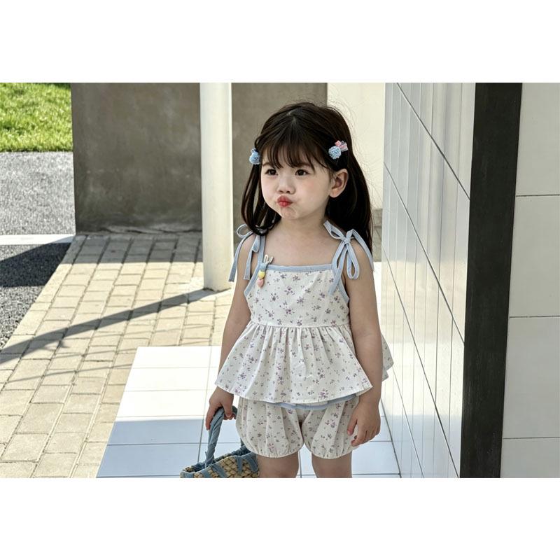 Girls Summer Floral Spaghetti Strap Shorts Two-Piece Set for Infants and Toddlers Size 120