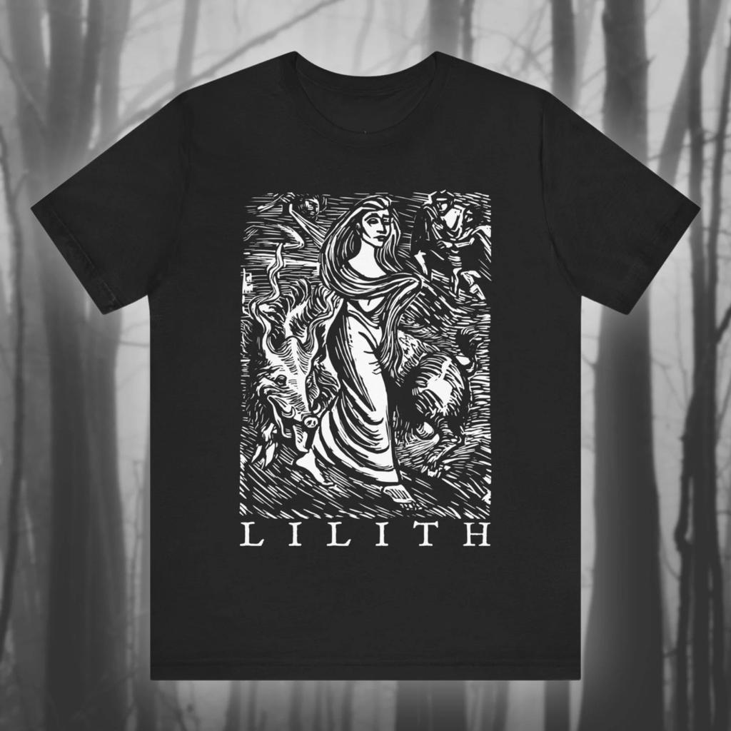 Lilith Vintage Woodcut Tee Goddess Tee Demon Queen Black Moon Tee Gothic Chic Creepy Unisex Sweatshirt Short-sleeved Tee