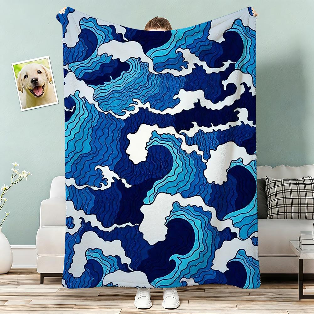 Japanese Waves Throw Lightweight 240g Flannel Blanket Soft Skin-friendly for Summer Cooling
