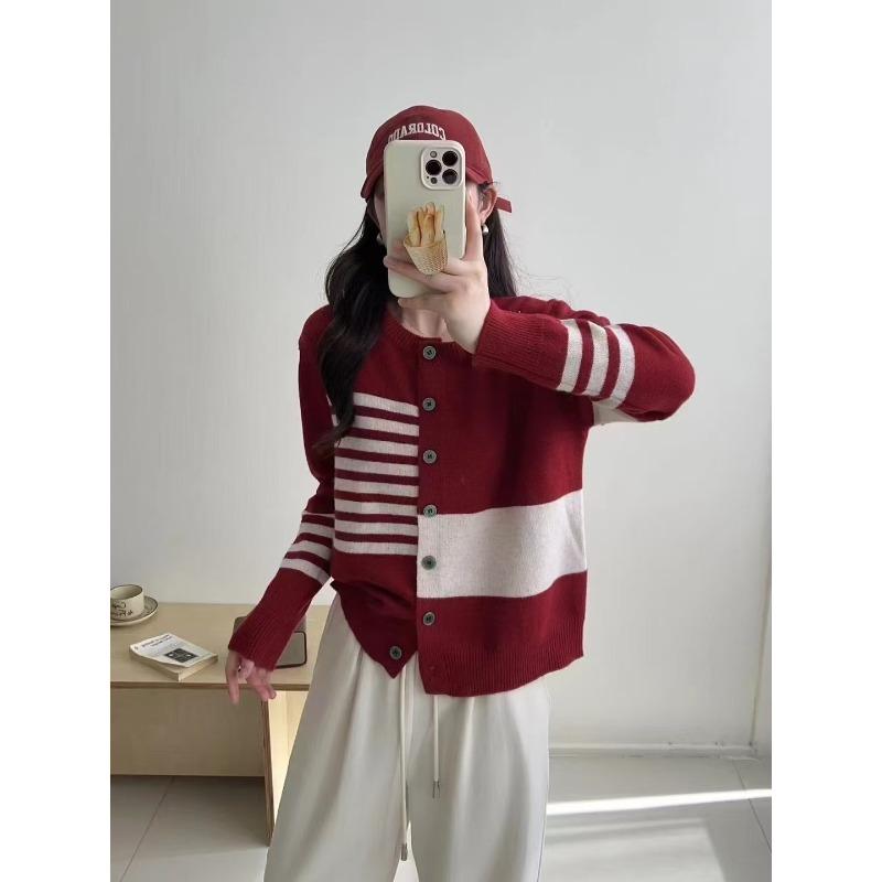 Design Sense Contrasting Color Sweater Jacket Women's Autumn and Winter New Wear Knitted Cardigan Loose Stack Top