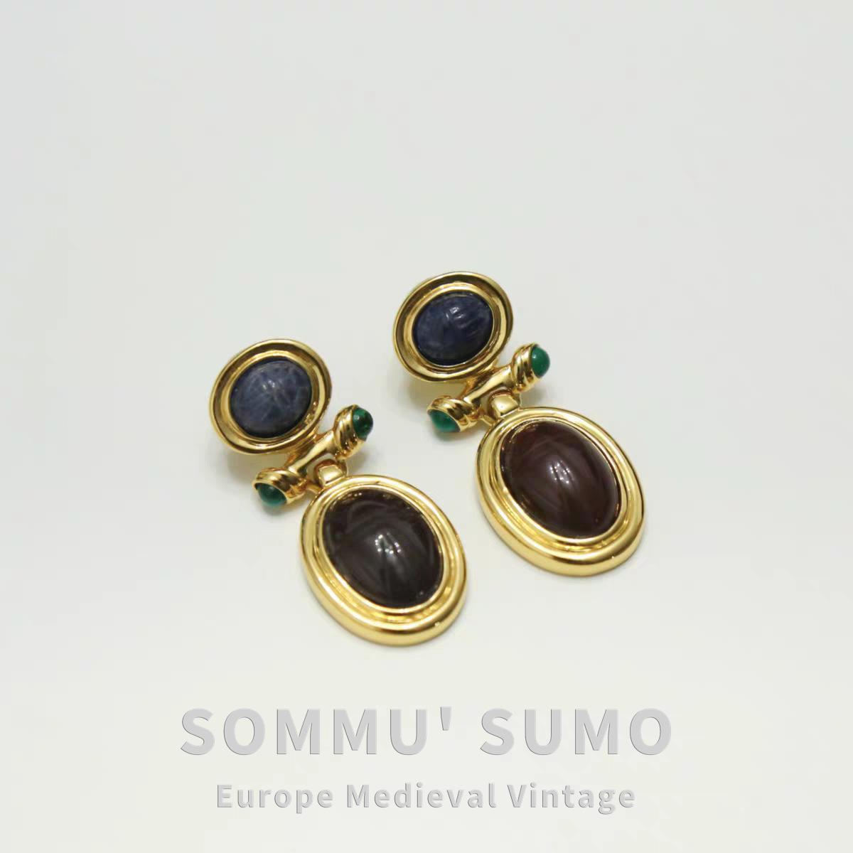 

Antique jewelry replica vintageJOAN RIVERS gold scarab colorful gemstone earrings