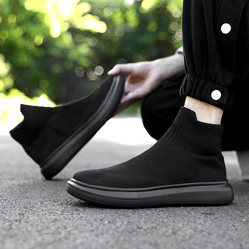 Fashion Warm Men Casual Sneakers Comfortable Mens Ankle Boots Lightweight Couple Walking Running Shoes Mesh High Top Man Socks Shoes