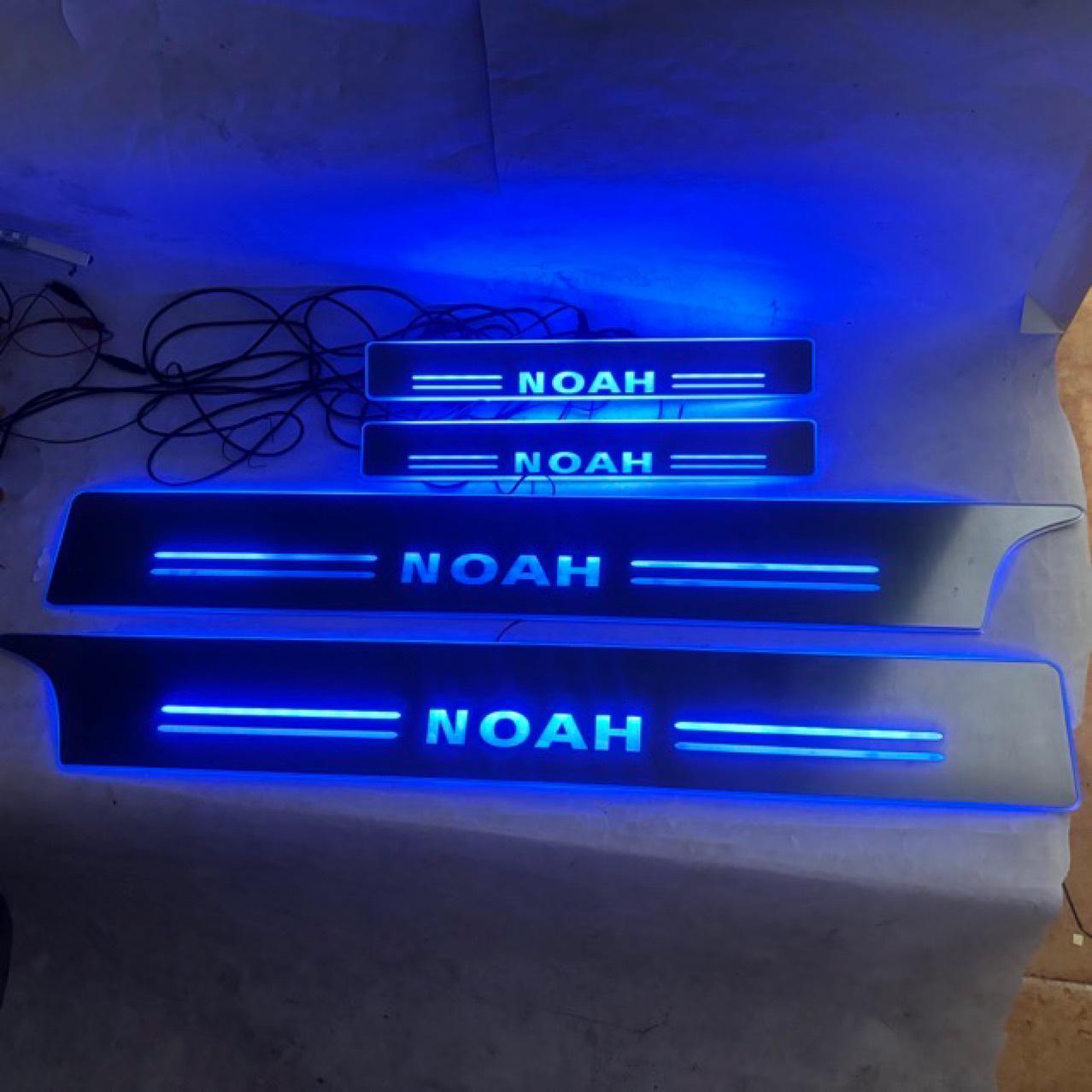 

Светодиодные накладки на педали NOAH: 4 Динамические накладки на пороги с цветными модификациями Custom Size and Pattern