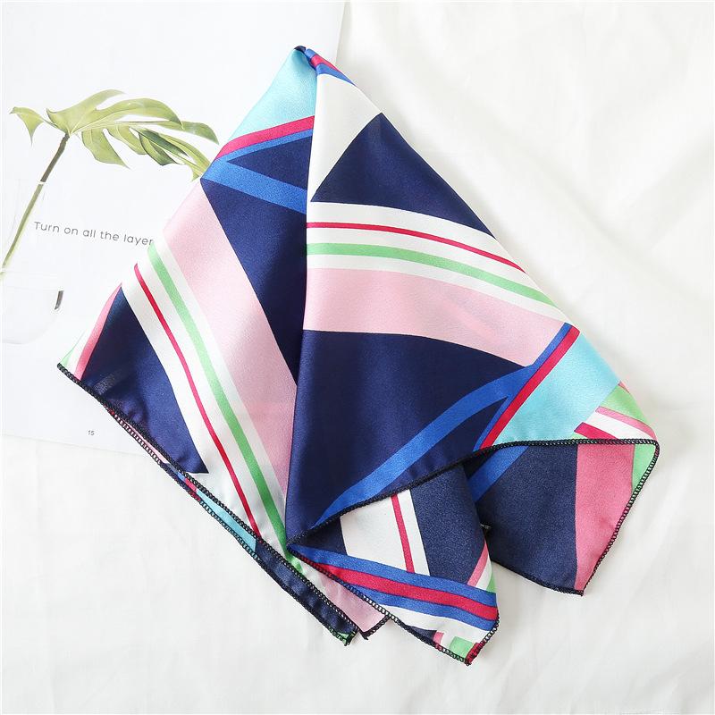 Small Silk Scarf Leopard Print Polka Dot Small Square Scarf Women'S Decorative Scarf Autumn And Winter Scarf Headscarf Headband Wrist Chic Wind