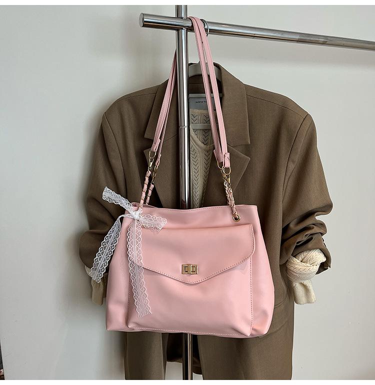 

Women s retro commuter shoulder bag 2025 winter new large capacity out messenger bag chain bag tote bag women рожевий