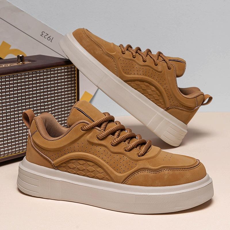 Light and comfortable cushioning skateboard shoes Outdoor college style Original niche white shoes Casual comfortable board shoes