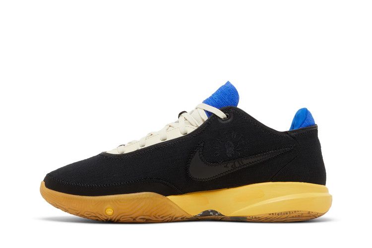 Men's Sneakers Uninterrupted x Nike LeBron 20 'Speak Your Truth'