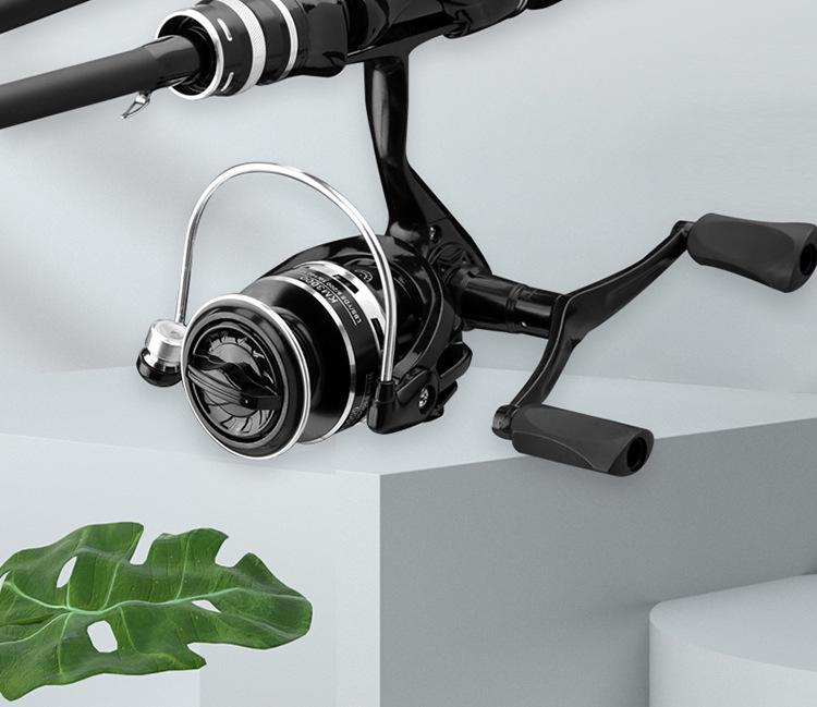 Beginner's Complete Lure Fishing Set: Long-Casting Rod with Guide Rings