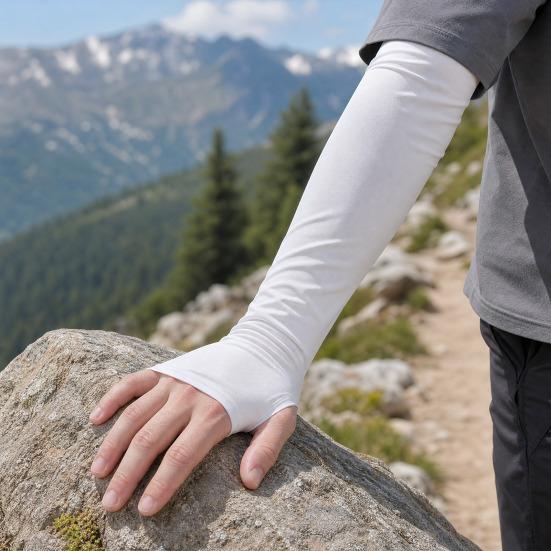 Sun Protection Ice Sleeves for Men Women, Breathable Ice Silk Cooling Arm Sleeves with Thumb Hole, Lightweight UV Sun Protection Sleeve for Summer