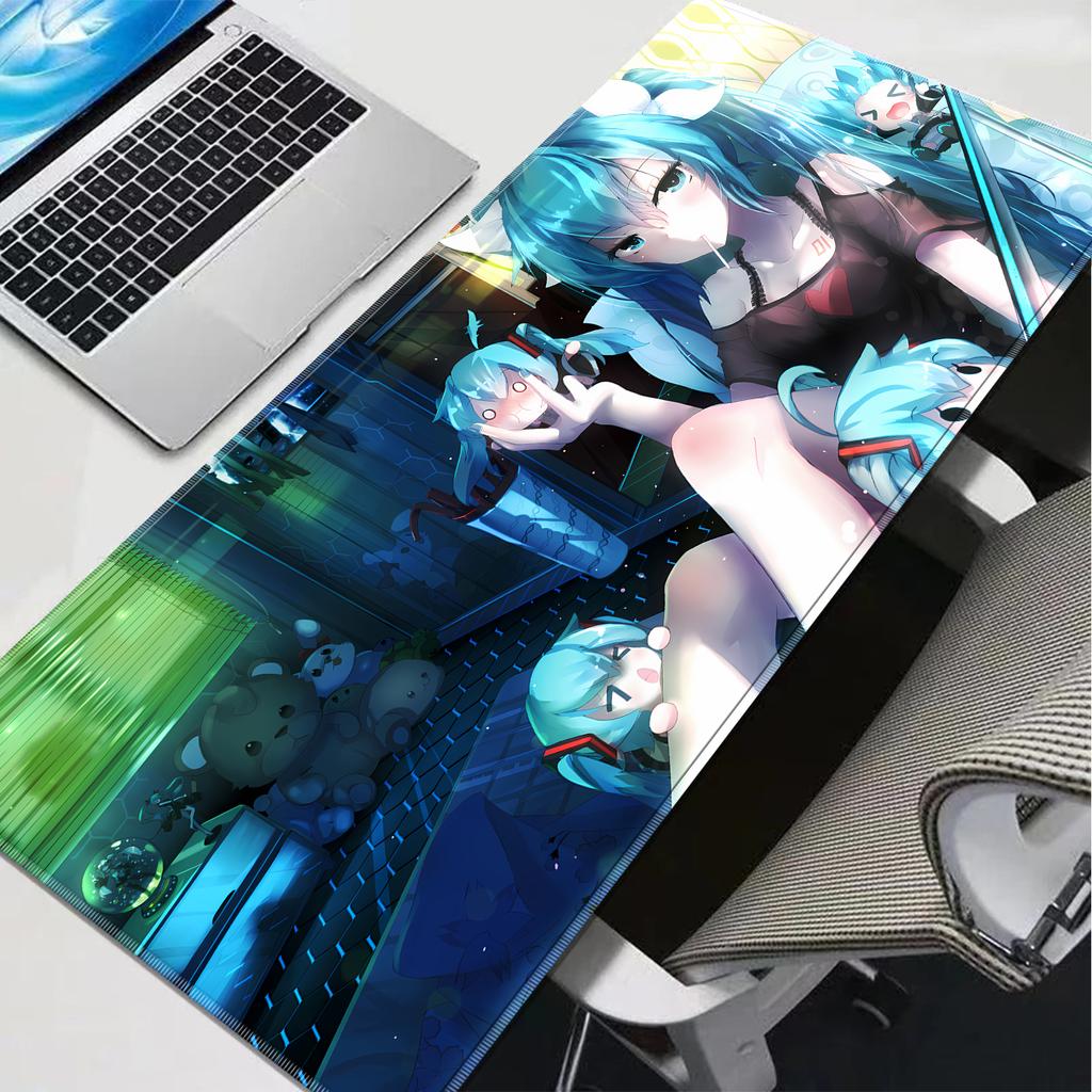 Tappetino per Mouse PC Hhatsune Miku Multidimensionale Gamer Mausepad Tappetino per Tastiera Tappetini da Scrivania Estesi Accessori da Ufficio e Gaming Mousepad