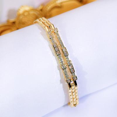 CMM Exquisite Hollow Colored CZ Aircon Bracciale Dorato Braccialetto Gioielli da Donna Regalo Accessori per Le Mani Festa Gioielli da Sposa