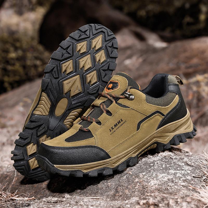 Outdoor couple shoes non-slip and wear-resistant mountaineering shoes travel shoes breathable and do not cover the feet soft-soled sports casual shoes