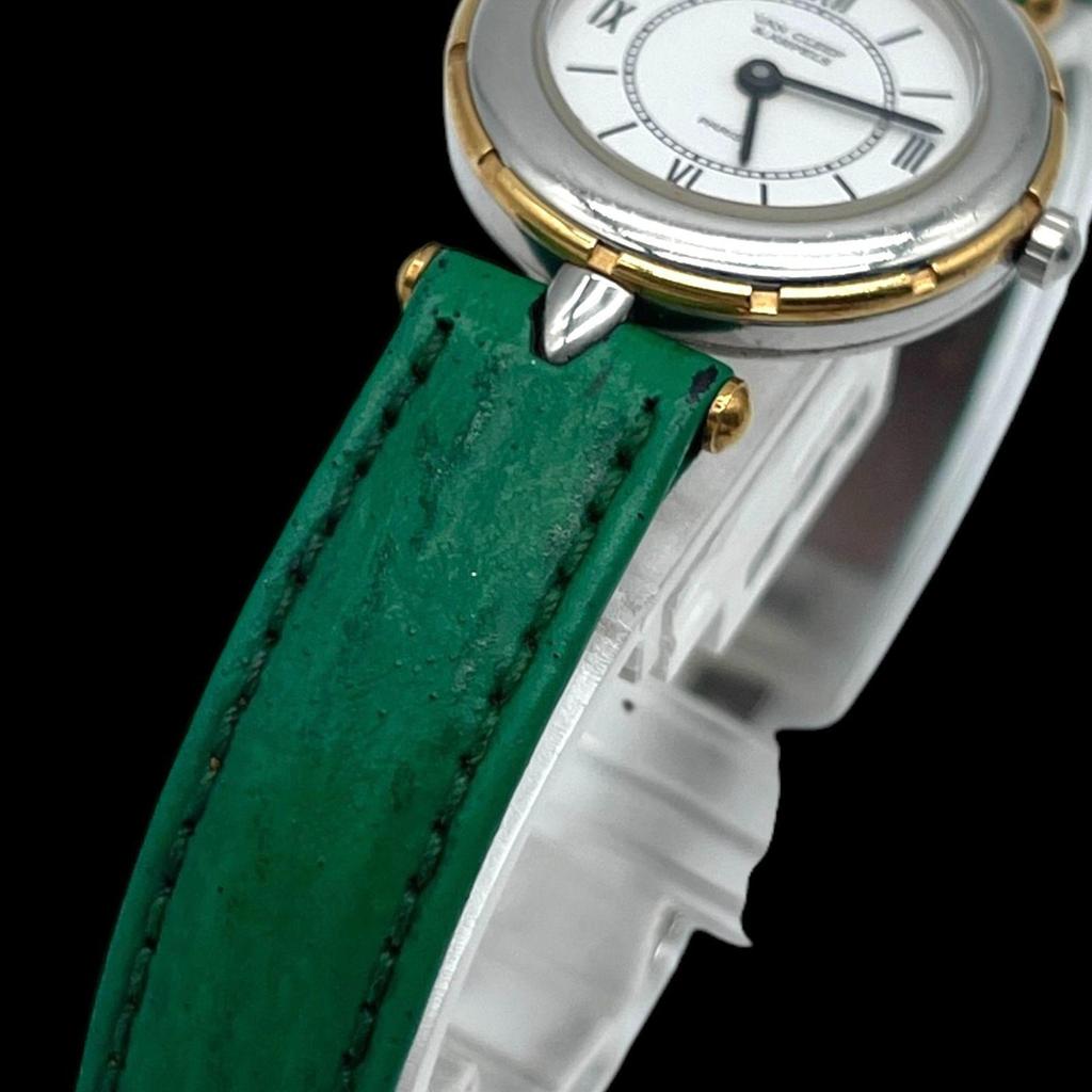 Used New Battery, Working Condition. Van Cleef & Arpels La Collection 43607 Ladies Watch, Quartz, 2 Hands, Original Leather Strap, White Dial, Green.