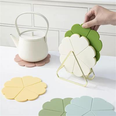 Silicone Flower Heat-Resistant Coaster Dining Table Mat Home Use Anti-Burn Tea Coaster Premium Tableware Mat Creative Pot Mat