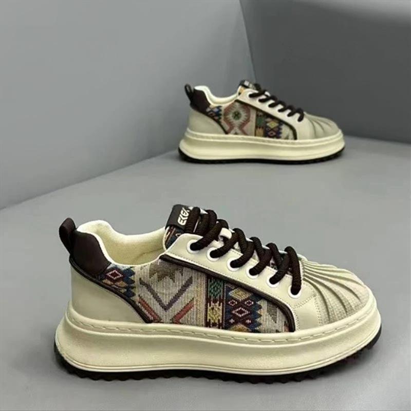 Herbsttrend beliebte Herrenschuhe trendige brandneue Mode Freizeitschuhe Herren bequeme und vielseitige Low-Top Sportschuhe Herren