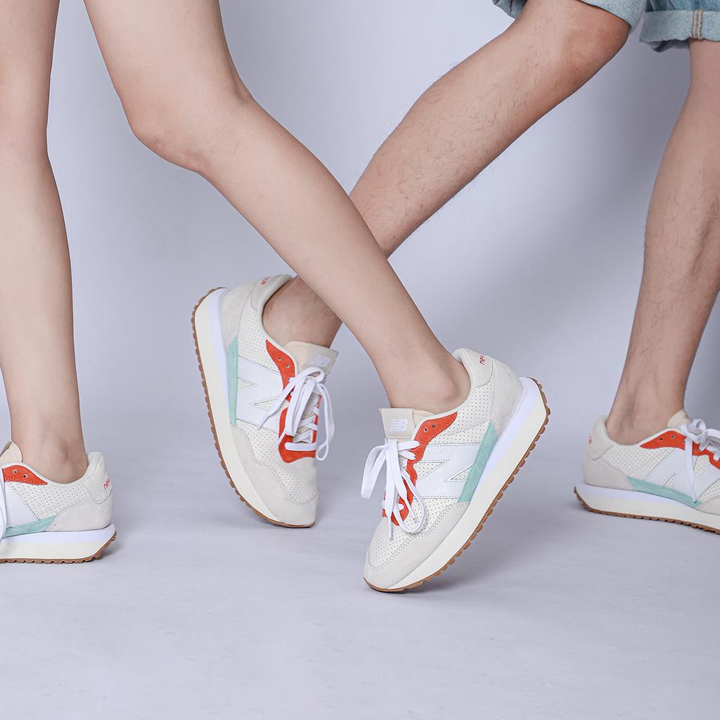 New Balance 237 Weiß Ghost Pepper Unisex Sneakers Creme MS237PG